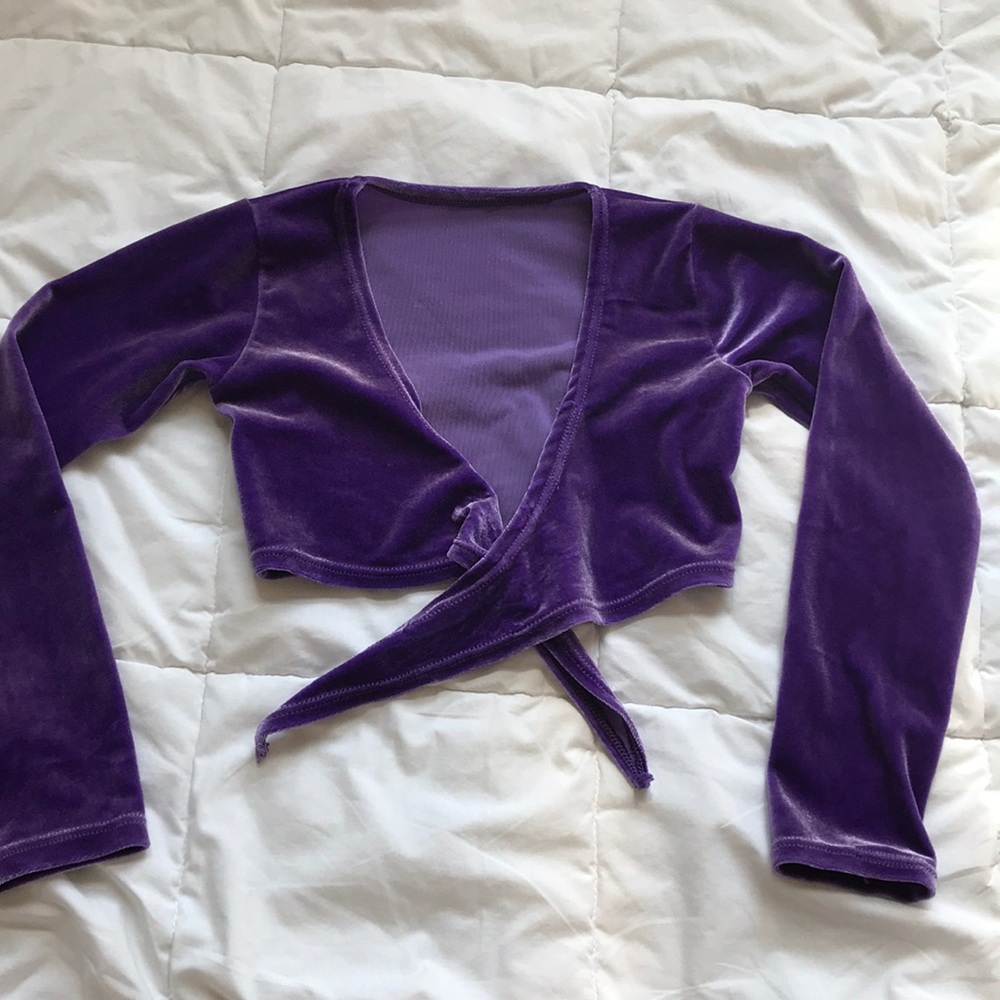 NWT. Toddler size small dance/ gymnastics wrap.